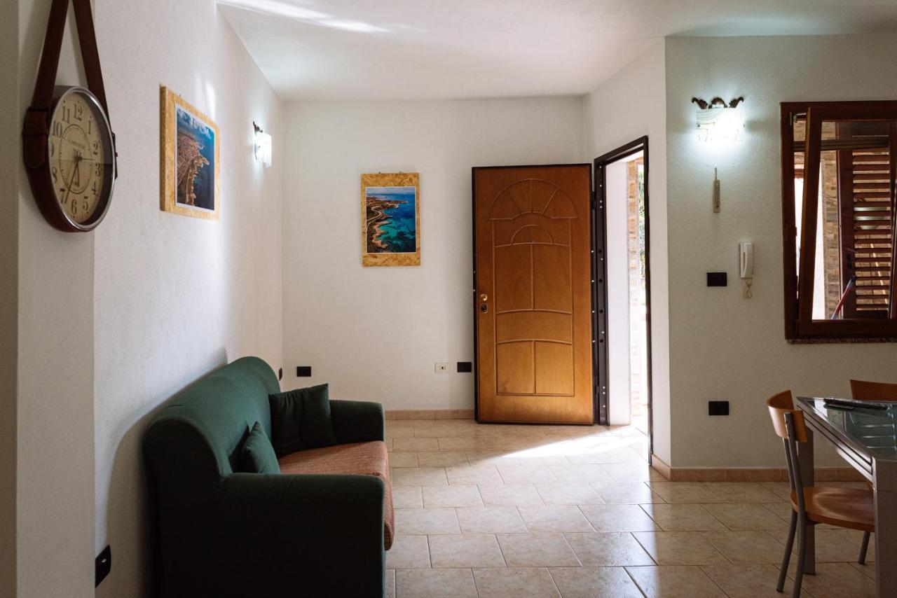 Casa Vacanze Maestrale - By Faendho Porto Torres Exterior foto